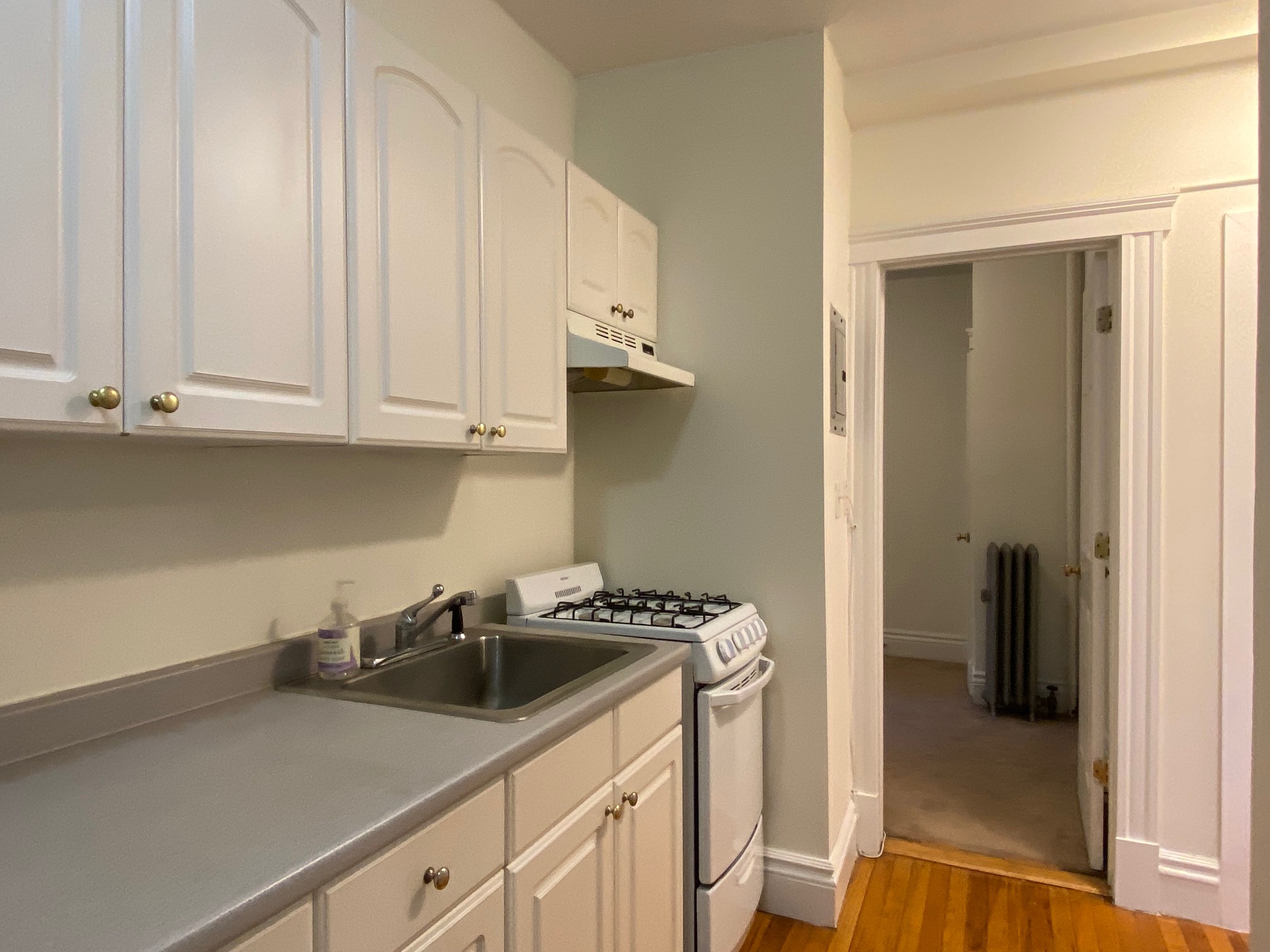 6 Camelot Ct, Brighton