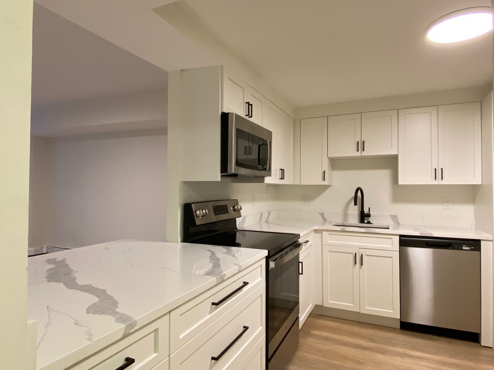 525 Massachusetts Ave, Back Bay