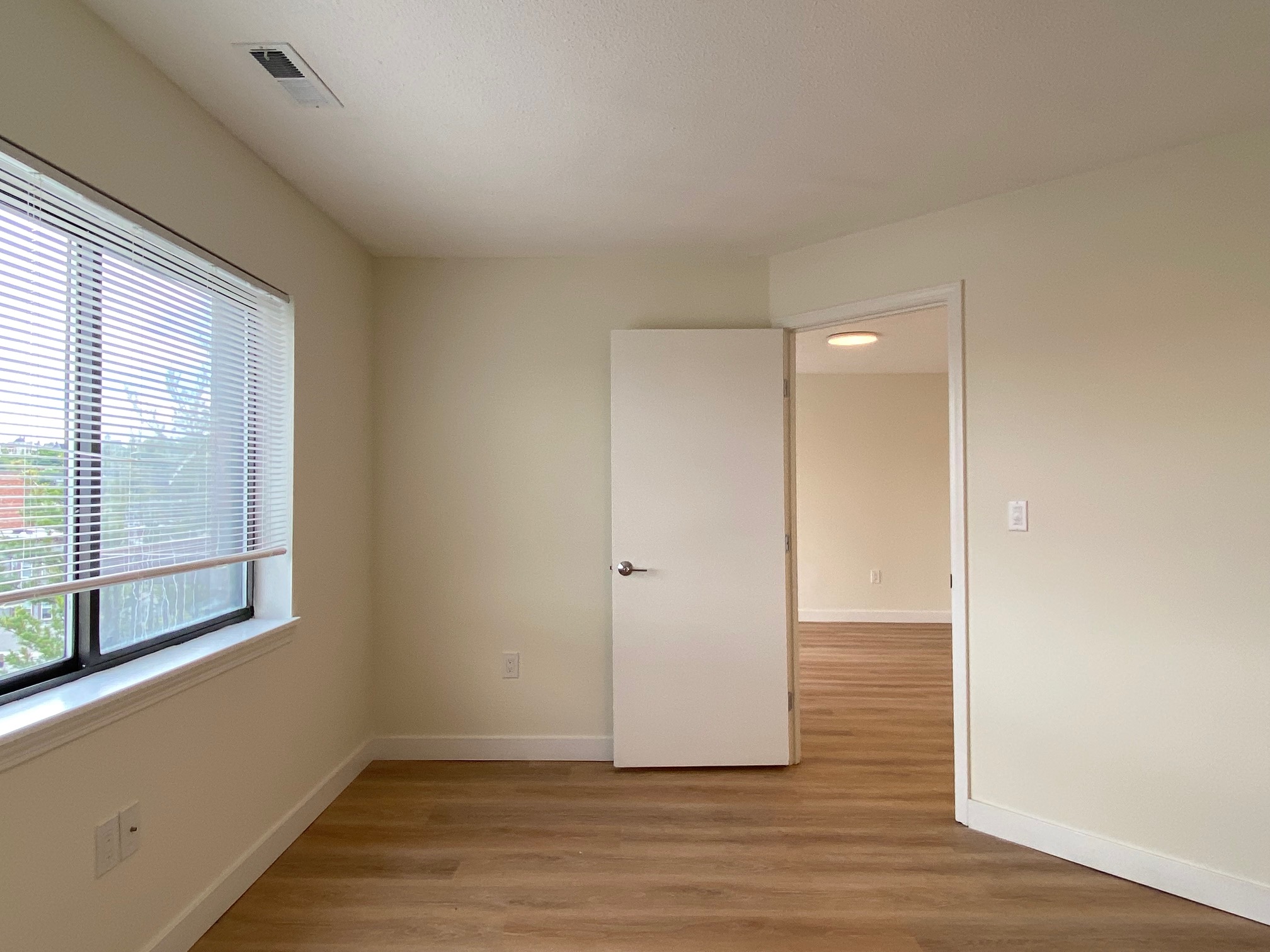 25 Webster Ave, Union Square