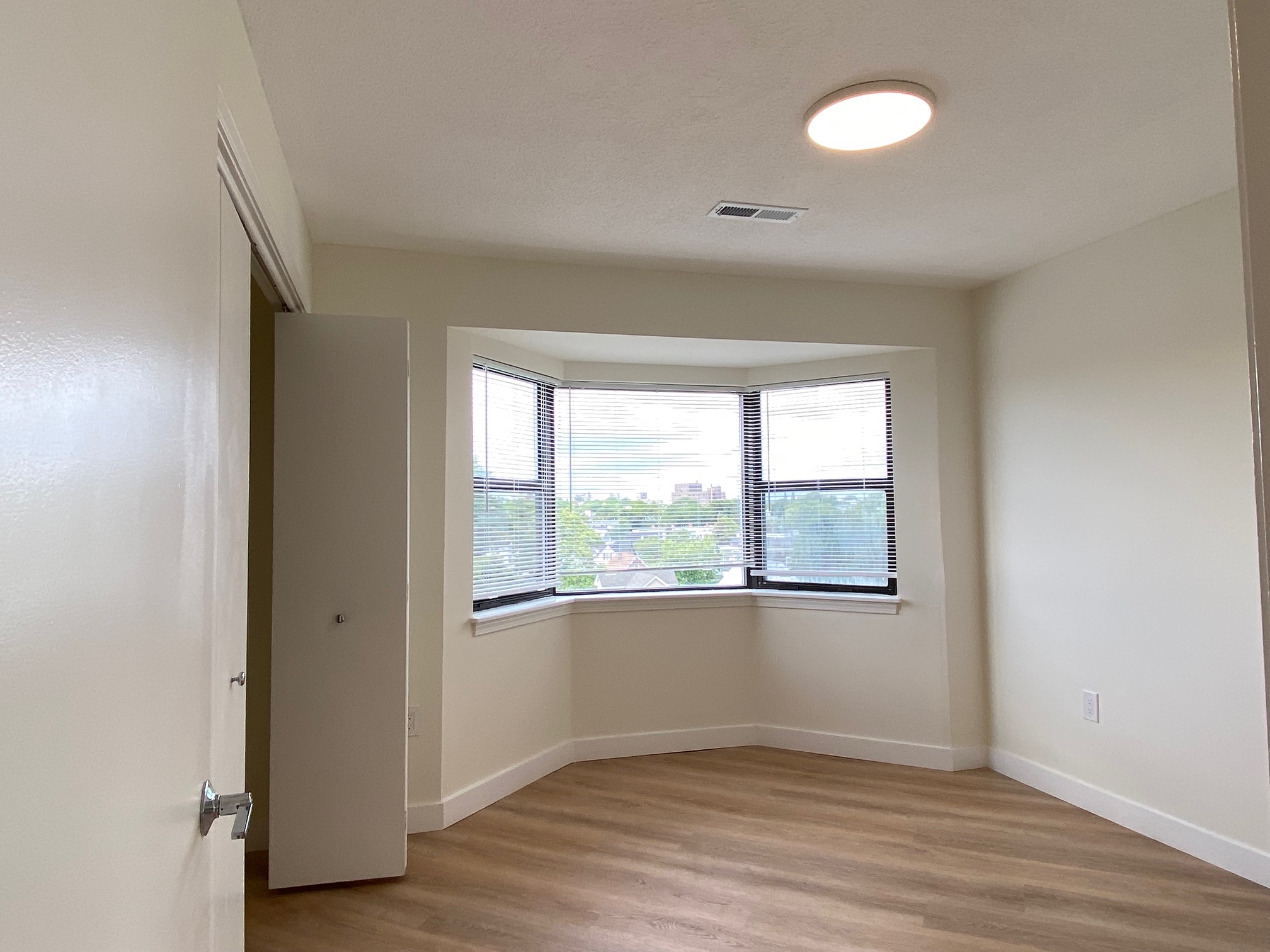 25 Webster Ave, Union Square