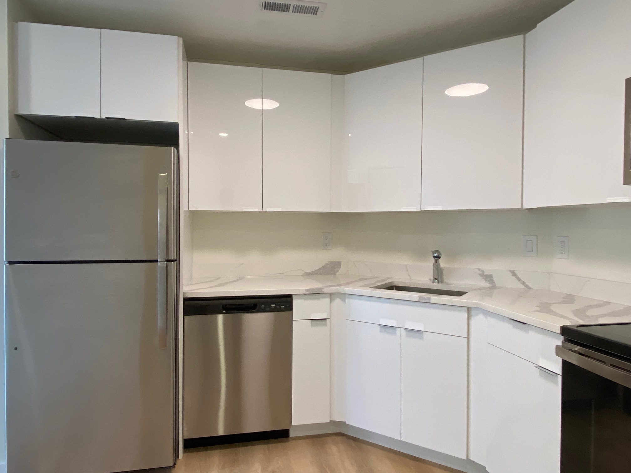 25 Webster Ave, Union Square