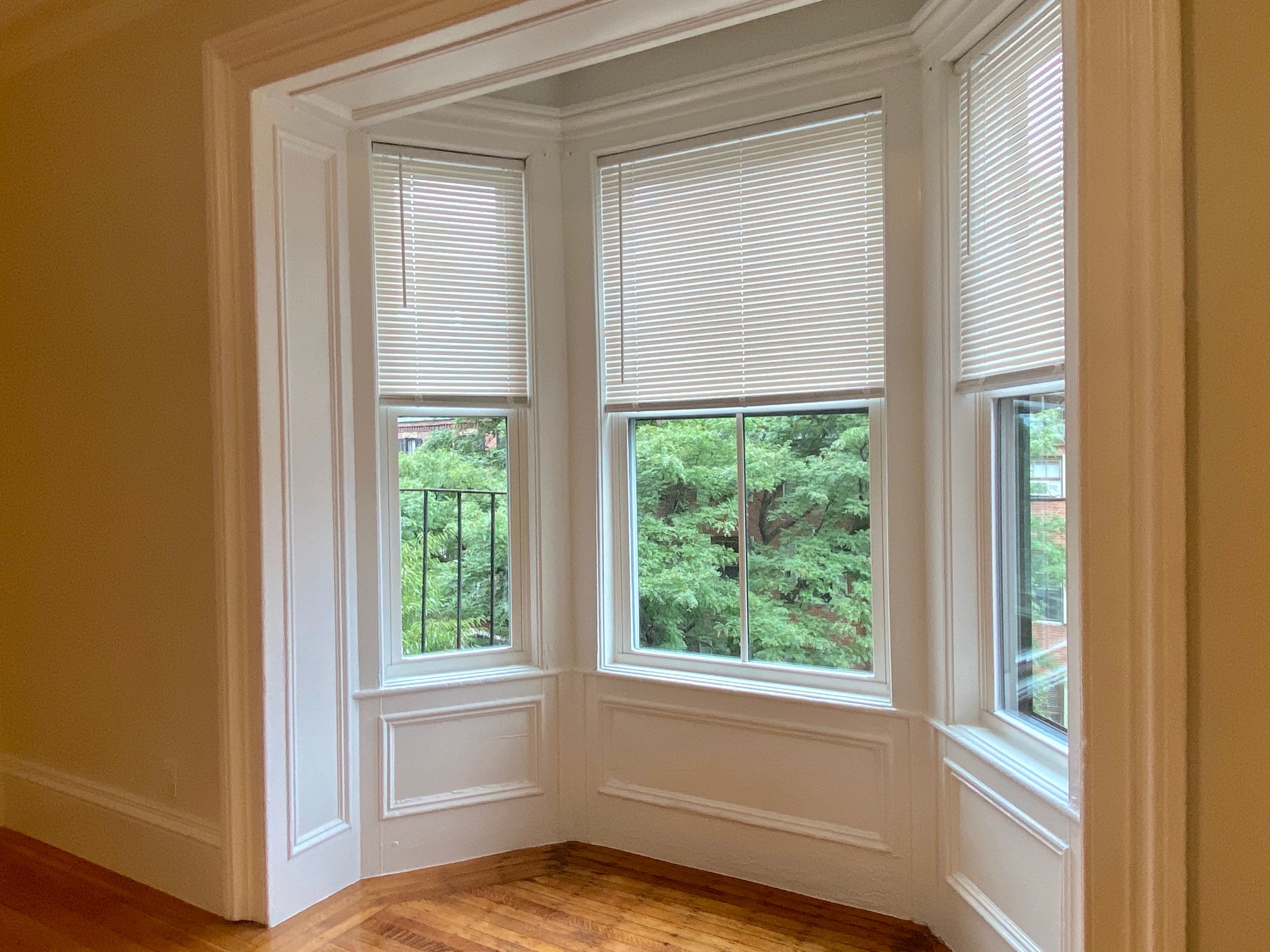 86 Charles St, Beacon Hill