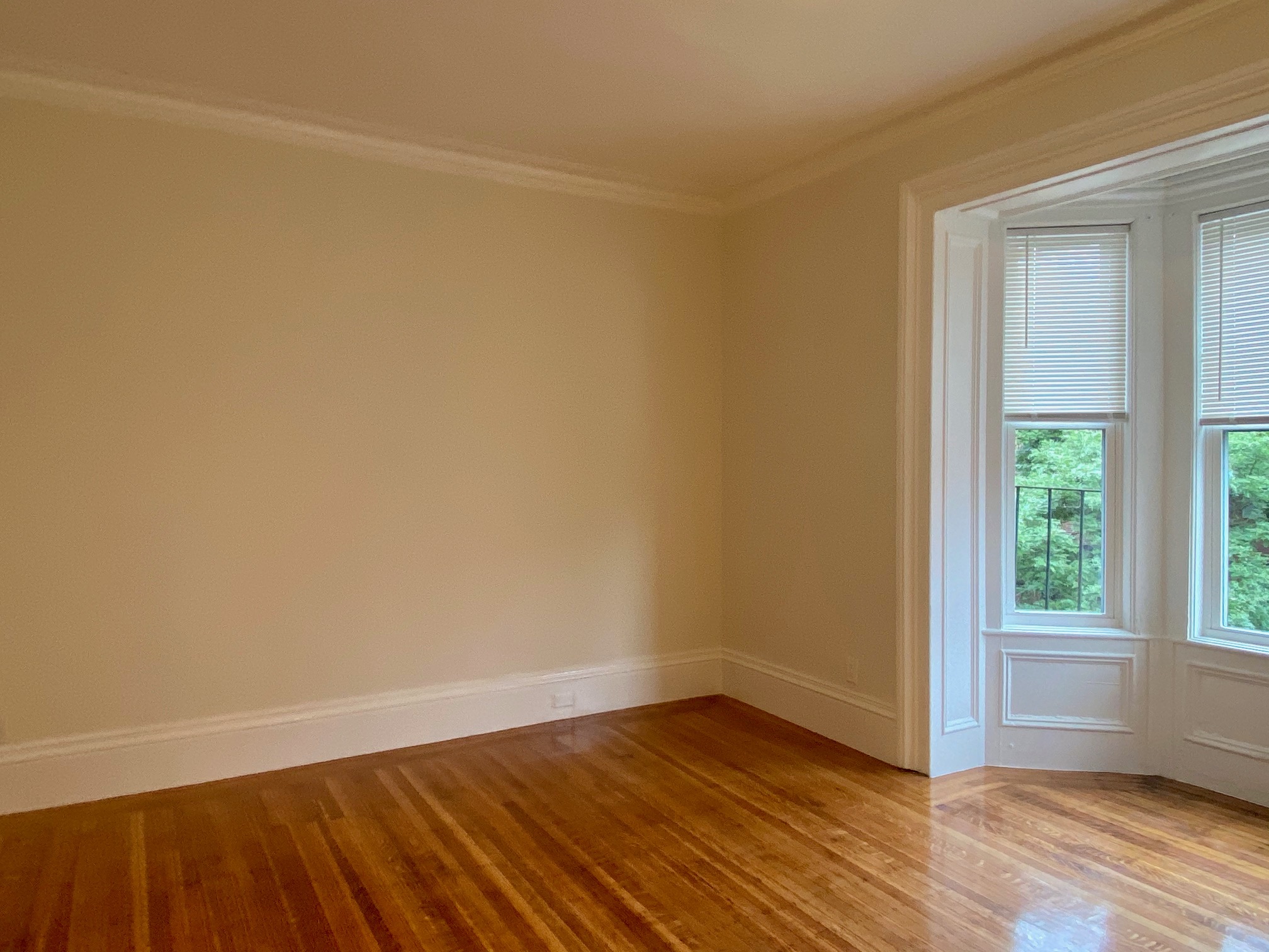 86 Charles St, Beacon Hill