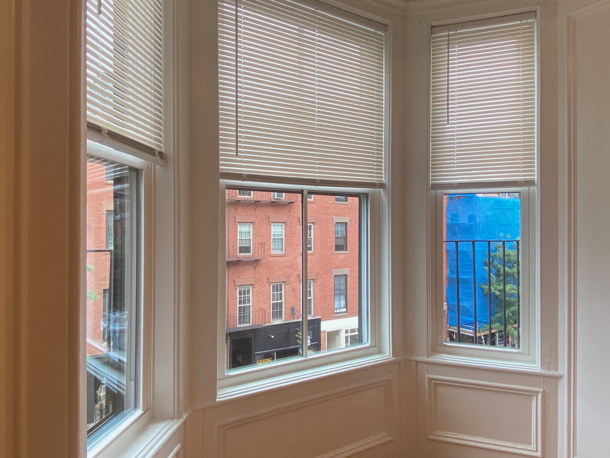 86 Charles St, Beacon Hill