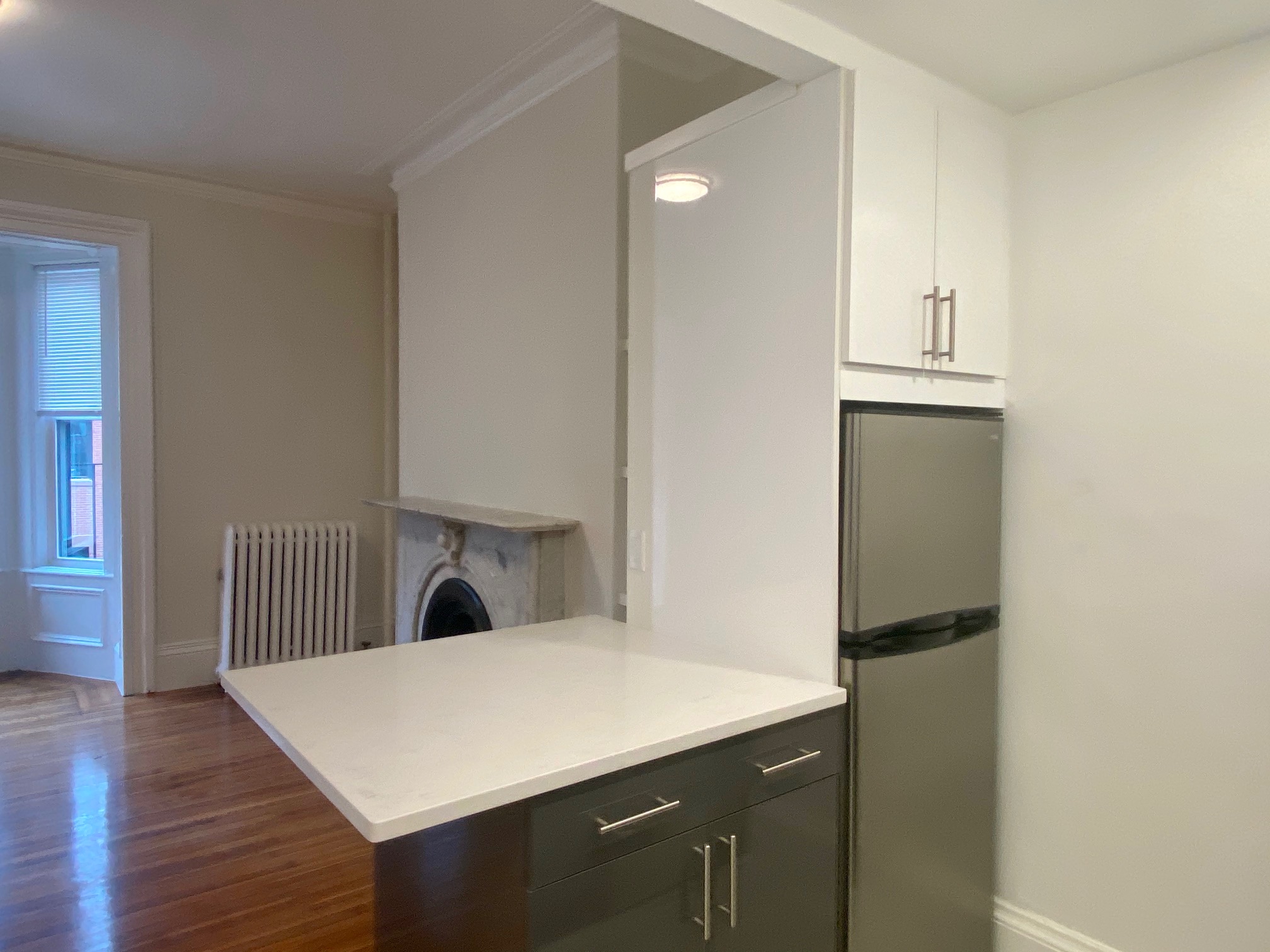 86 Charles St, Beacon Hill