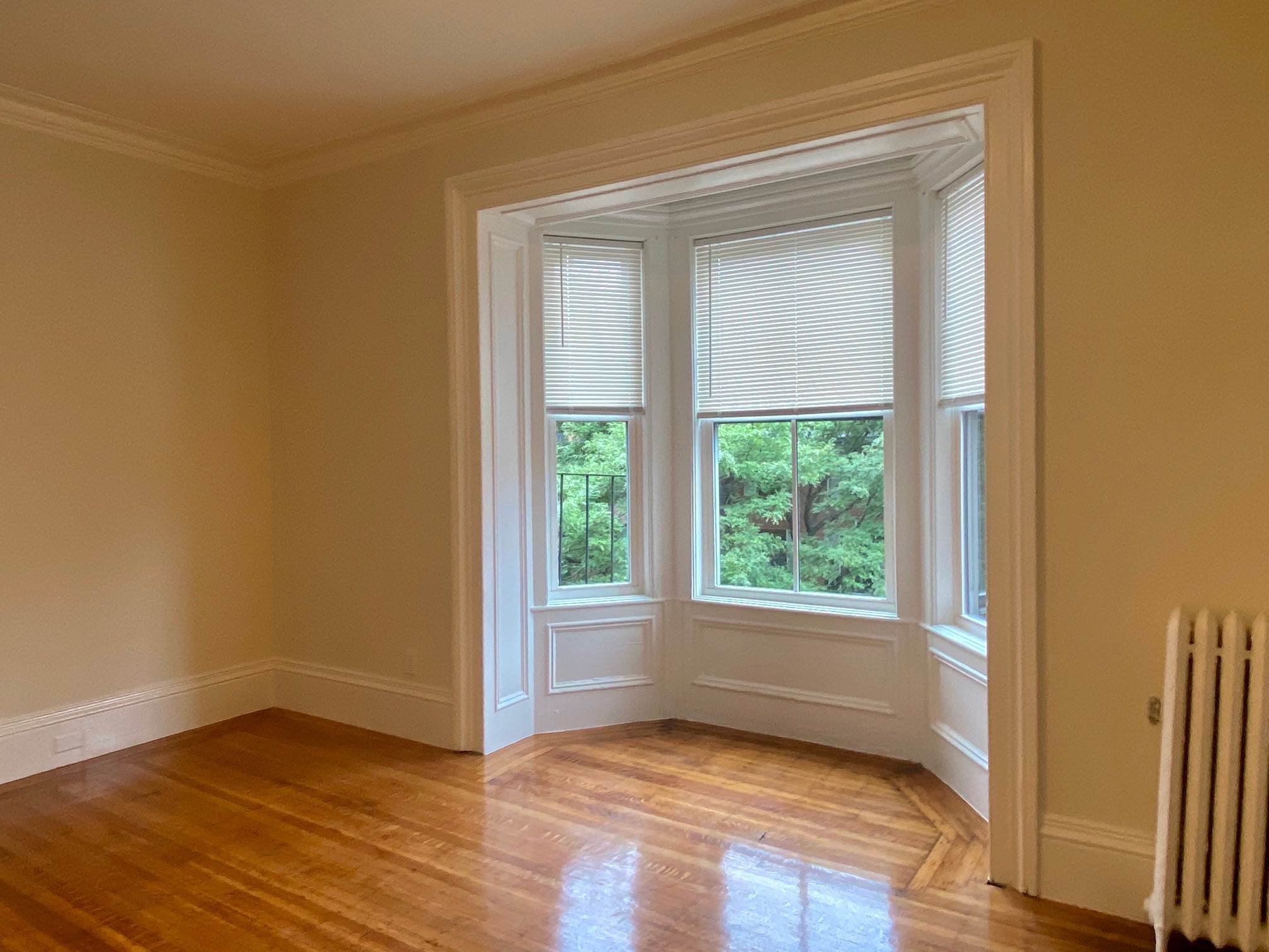 86 Charles St, Beacon Hill