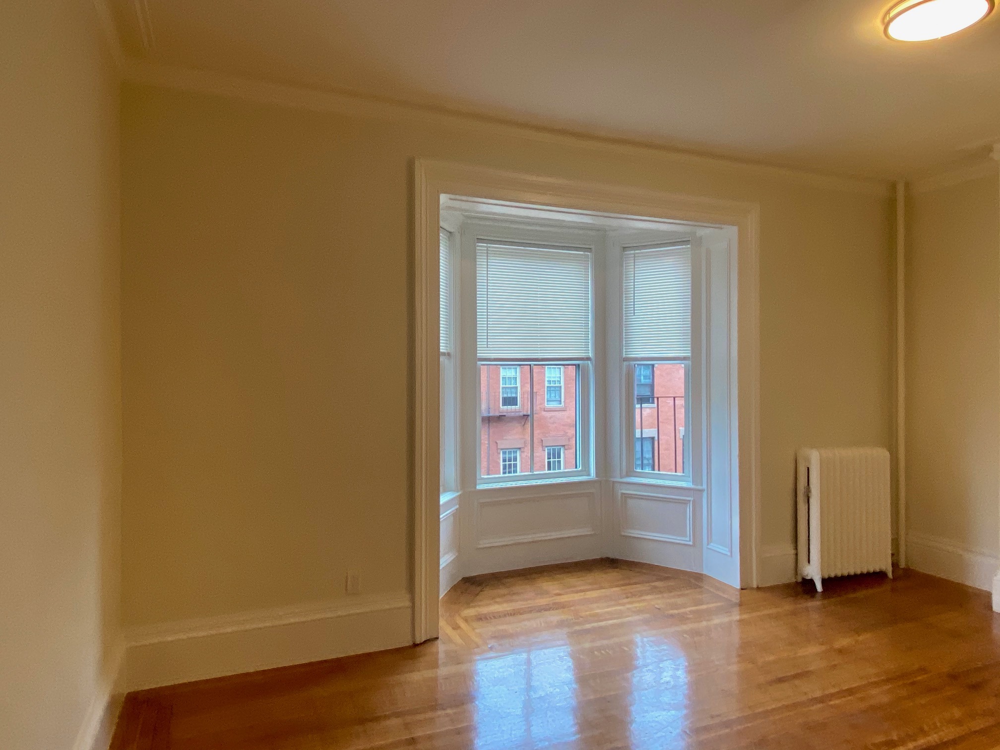 86 Charles St, Beacon Hill