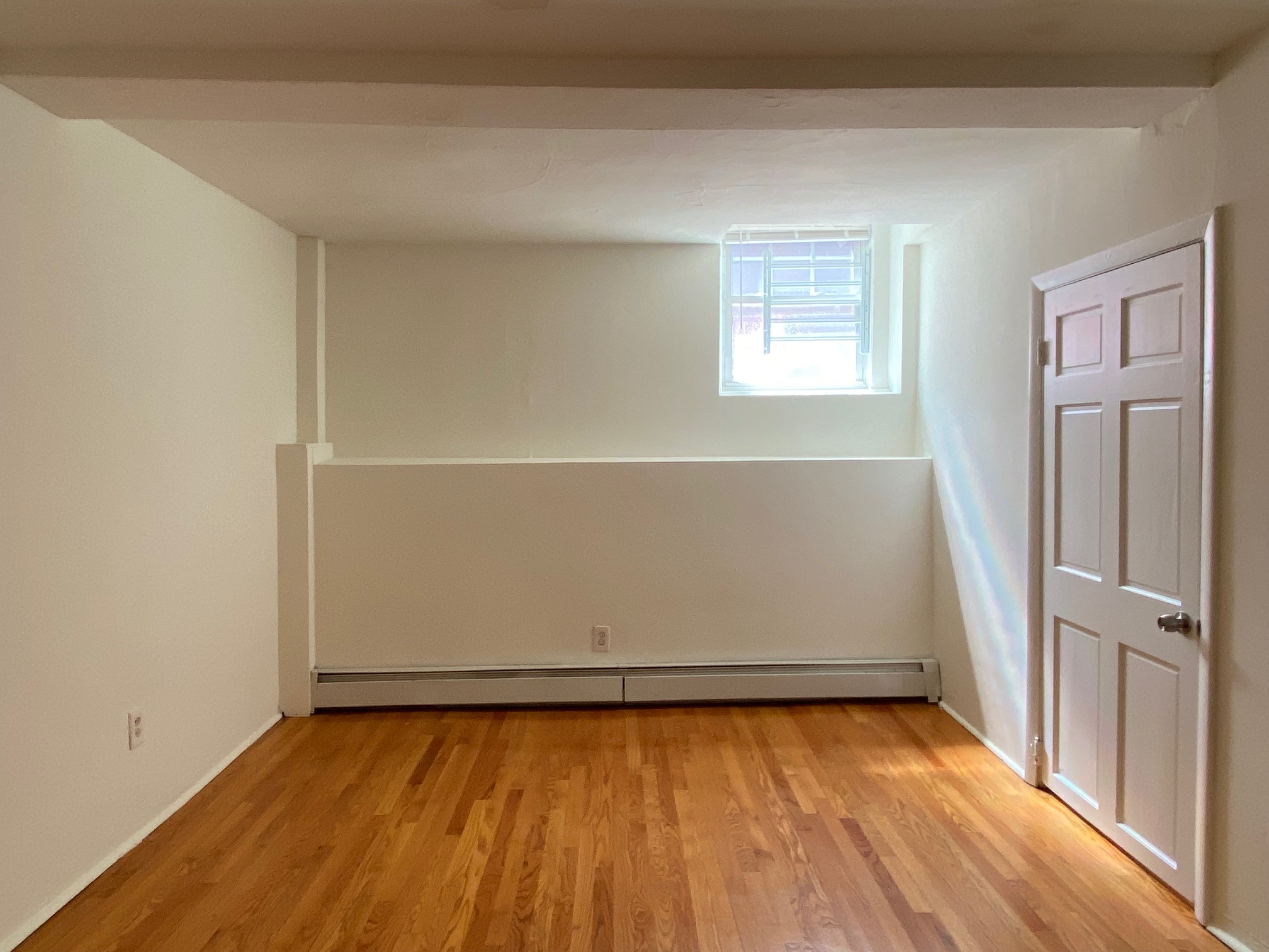 1322 Commonwealth Ave, Brighton