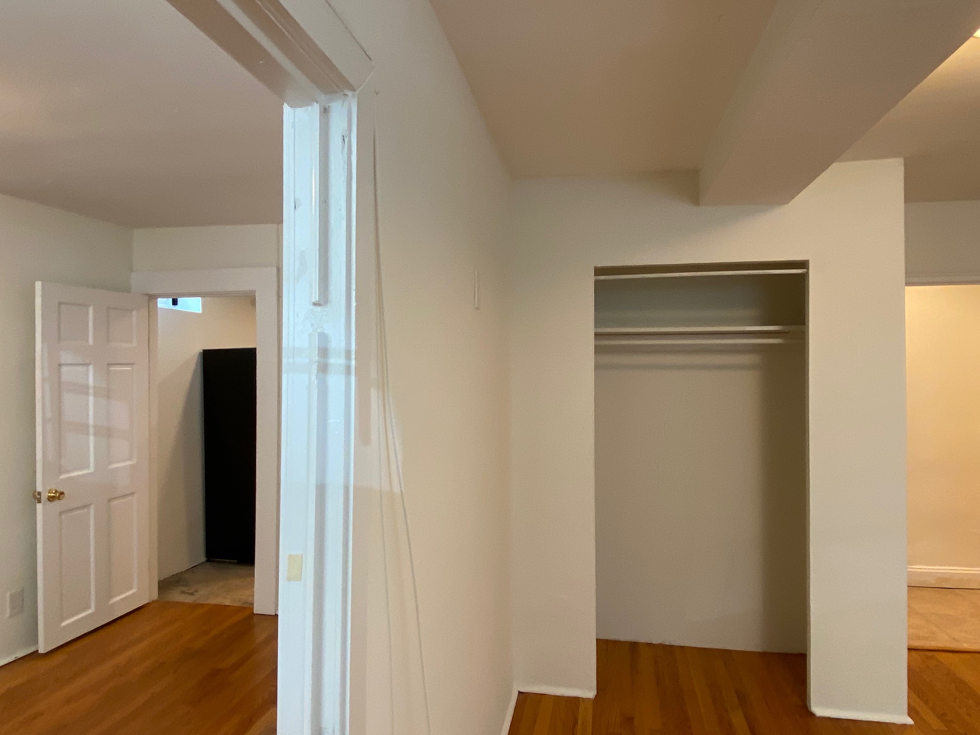 1322 Commonwealth Ave, Brighton