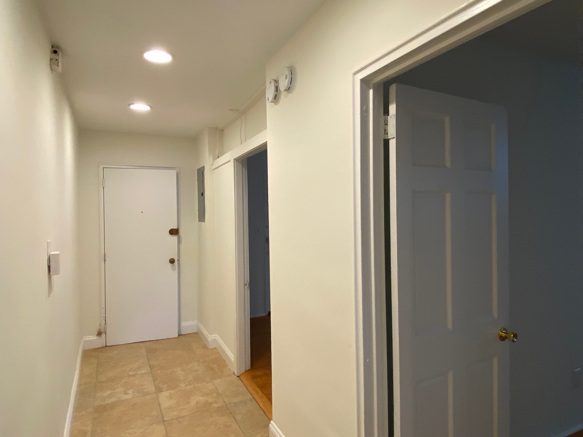 1322 Commonwealth Ave, Brighton