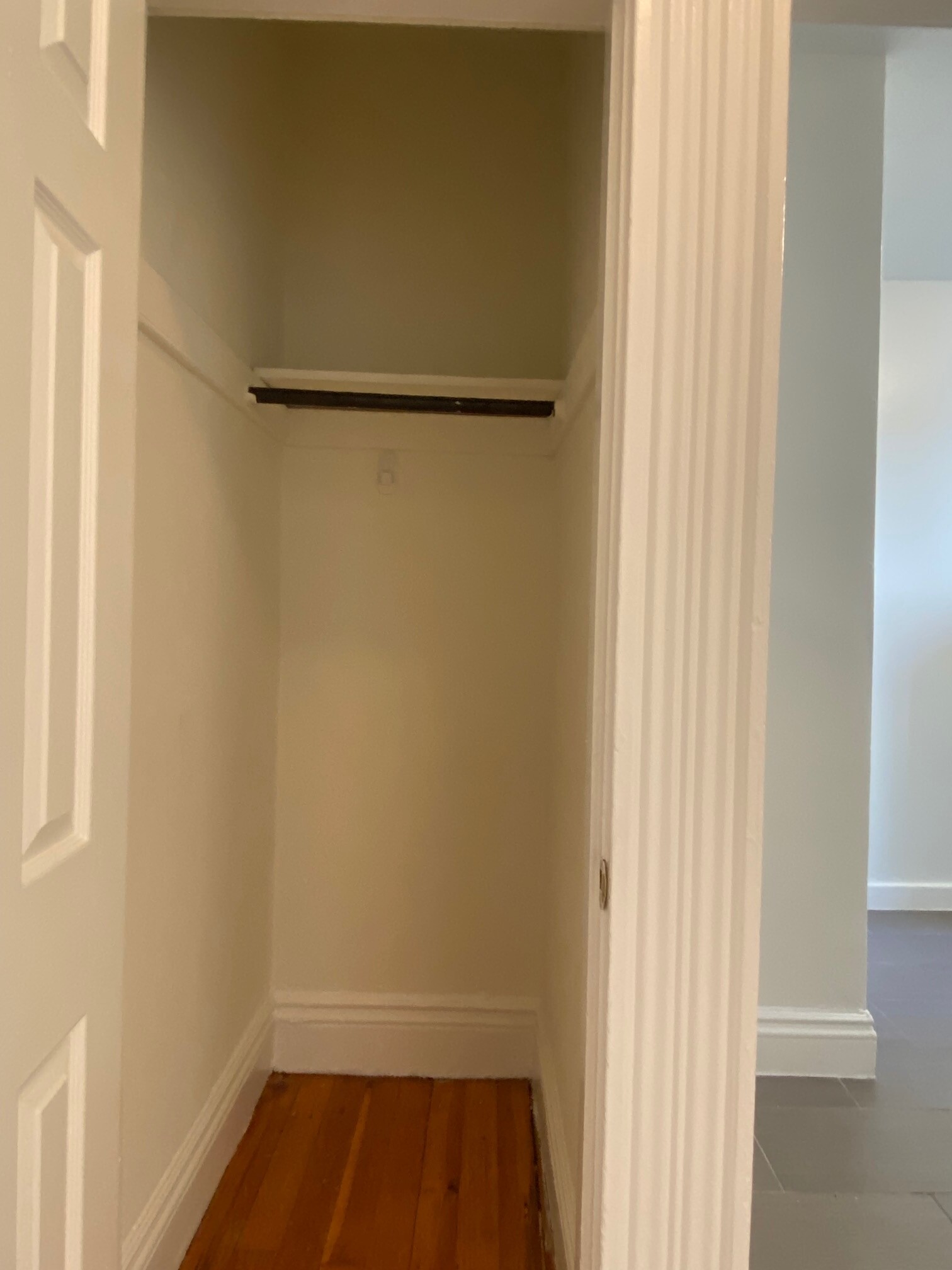 6 Camelot Ct, Brighton