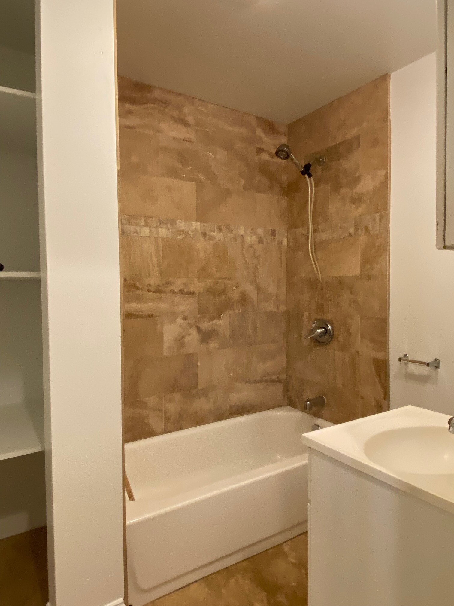 1322 Commonwealth Ave, Brighton