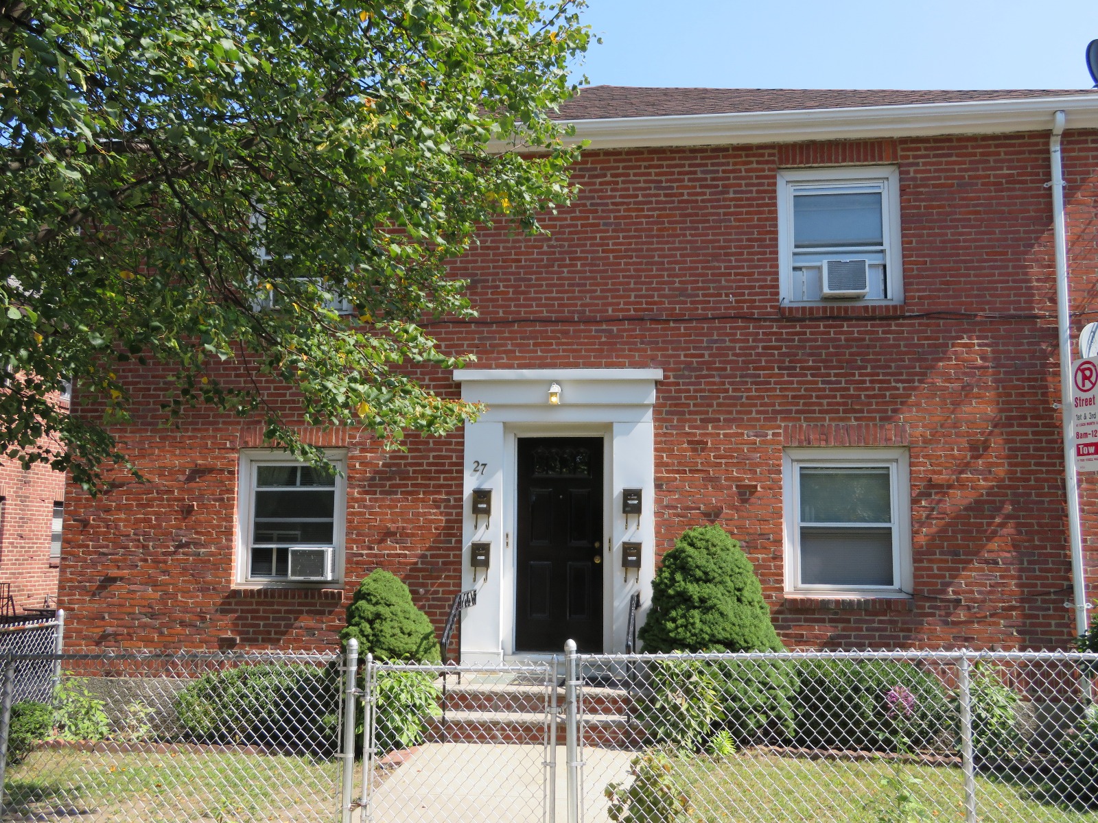 1 bed, 1 bath apartment for rent at 27 Beechcroft St Unit 2, Brighton — photo 6 of 8