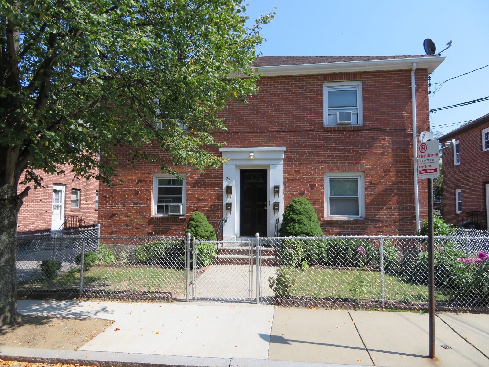 1 bed, 1 bath apartment for rent at 27 Beechcroft St Unit 2, Brighton — photo 7 of 8