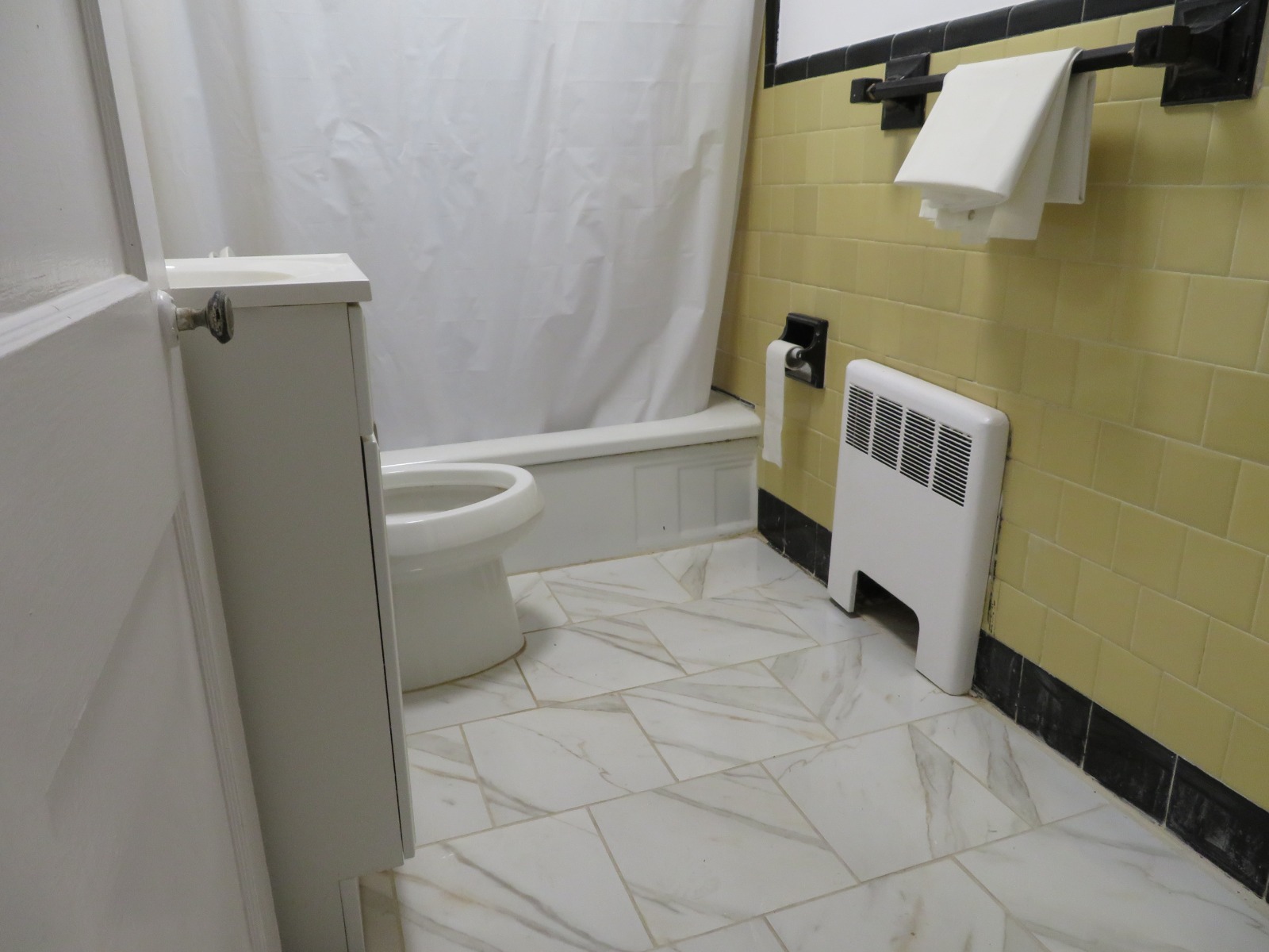 1 bed, 1 bath apartment for rent at 27 Beechcroft St Unit 2, Brighton — photo 5 of 8
