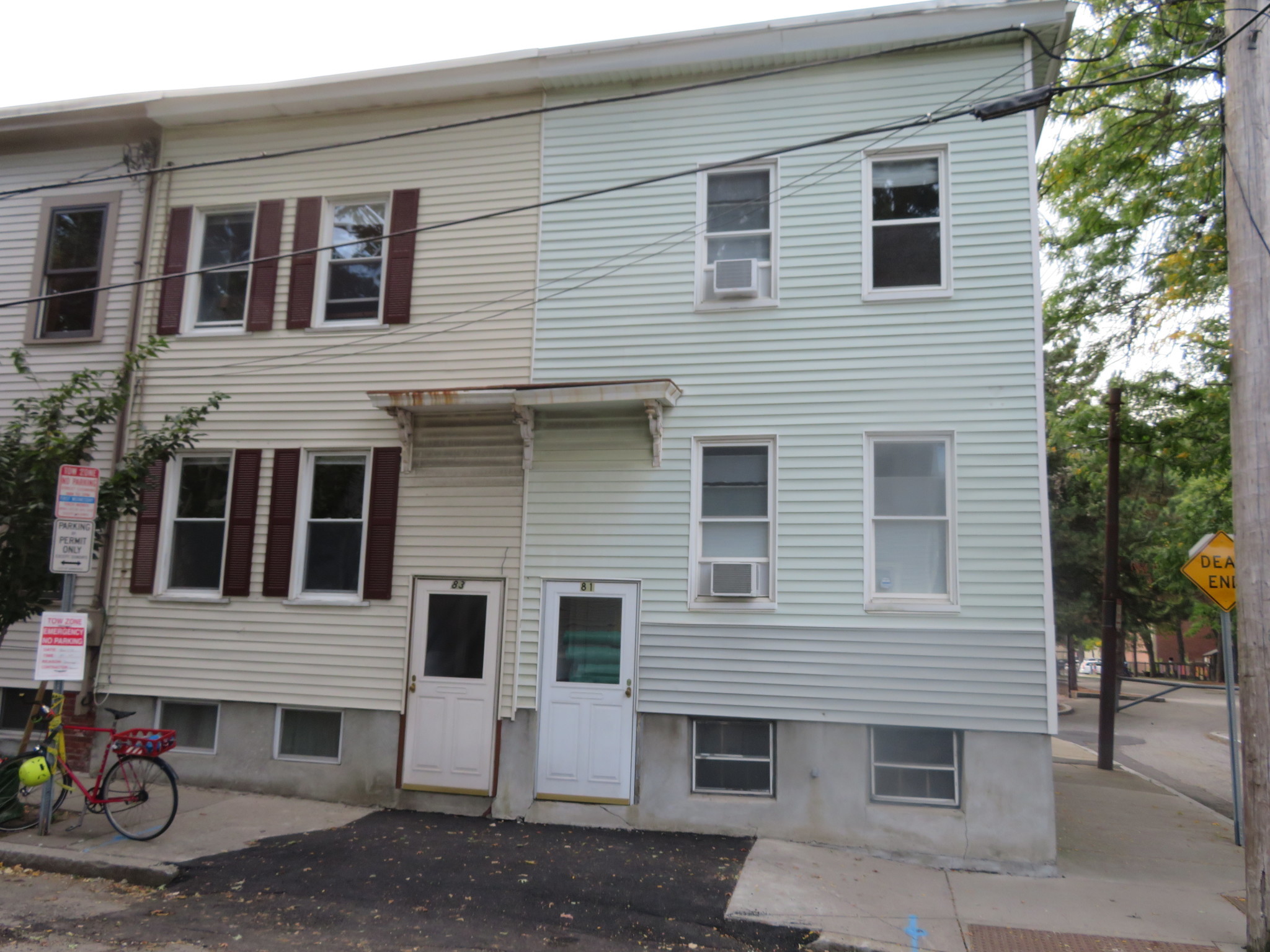 81 Sixth St, East Cambridge