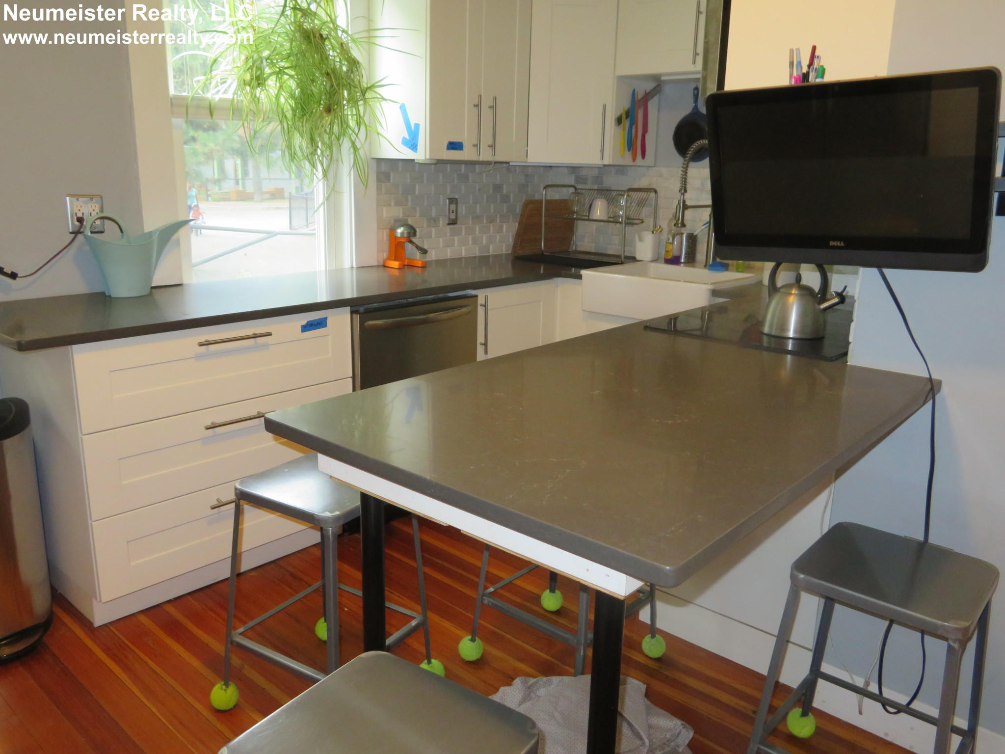 81 Sixth St, East Cambridge