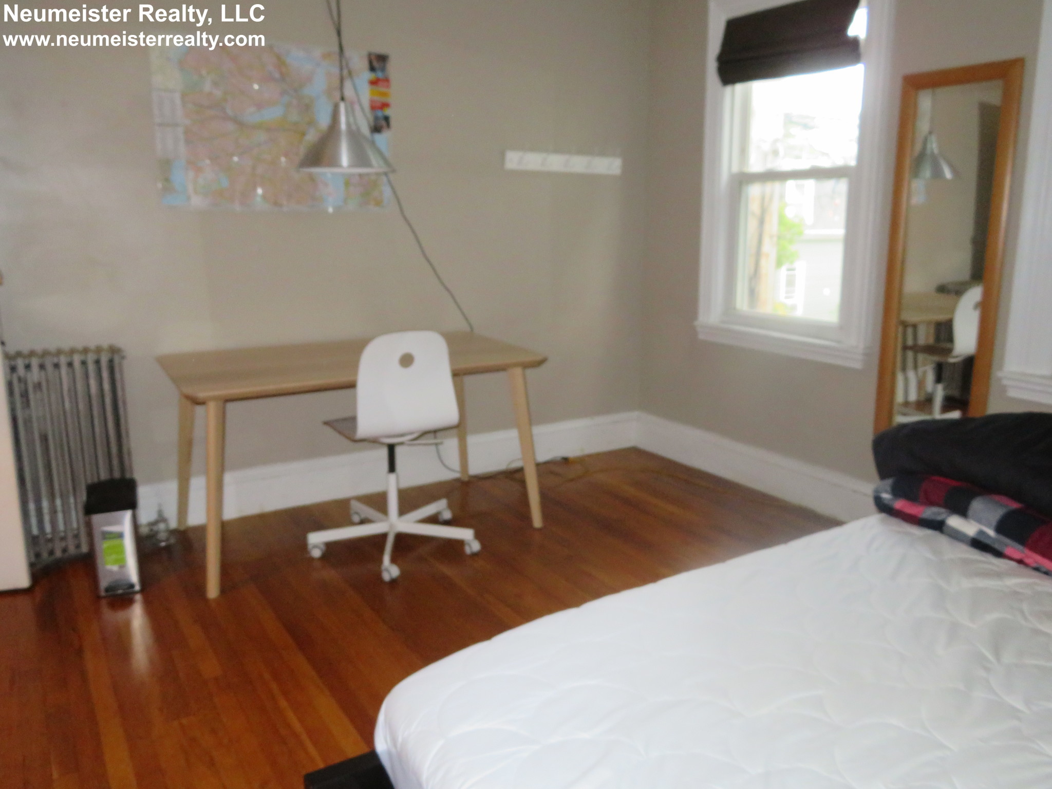 81 Sixth St, East Cambridge