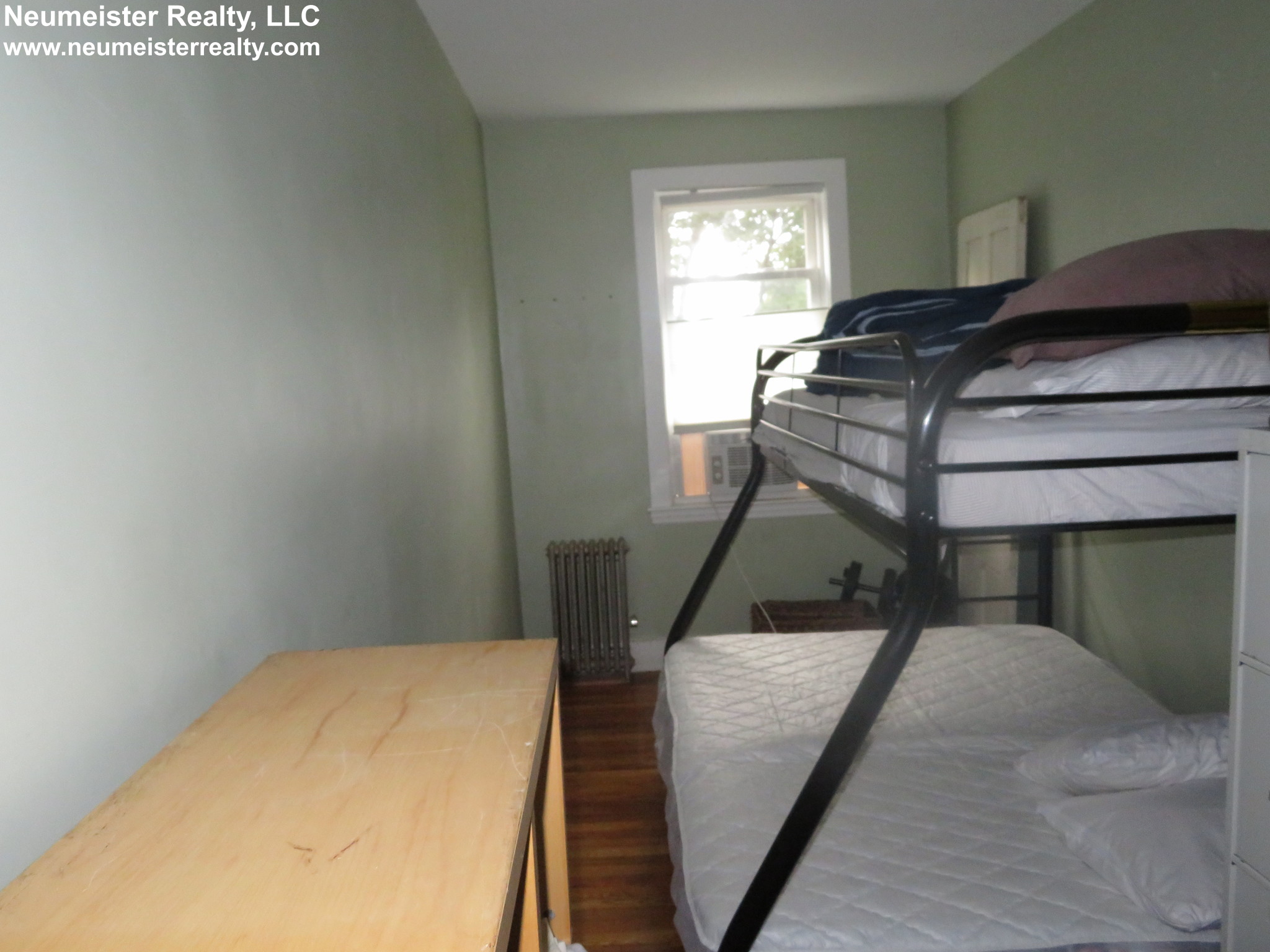 81 Sixth St, East Cambridge