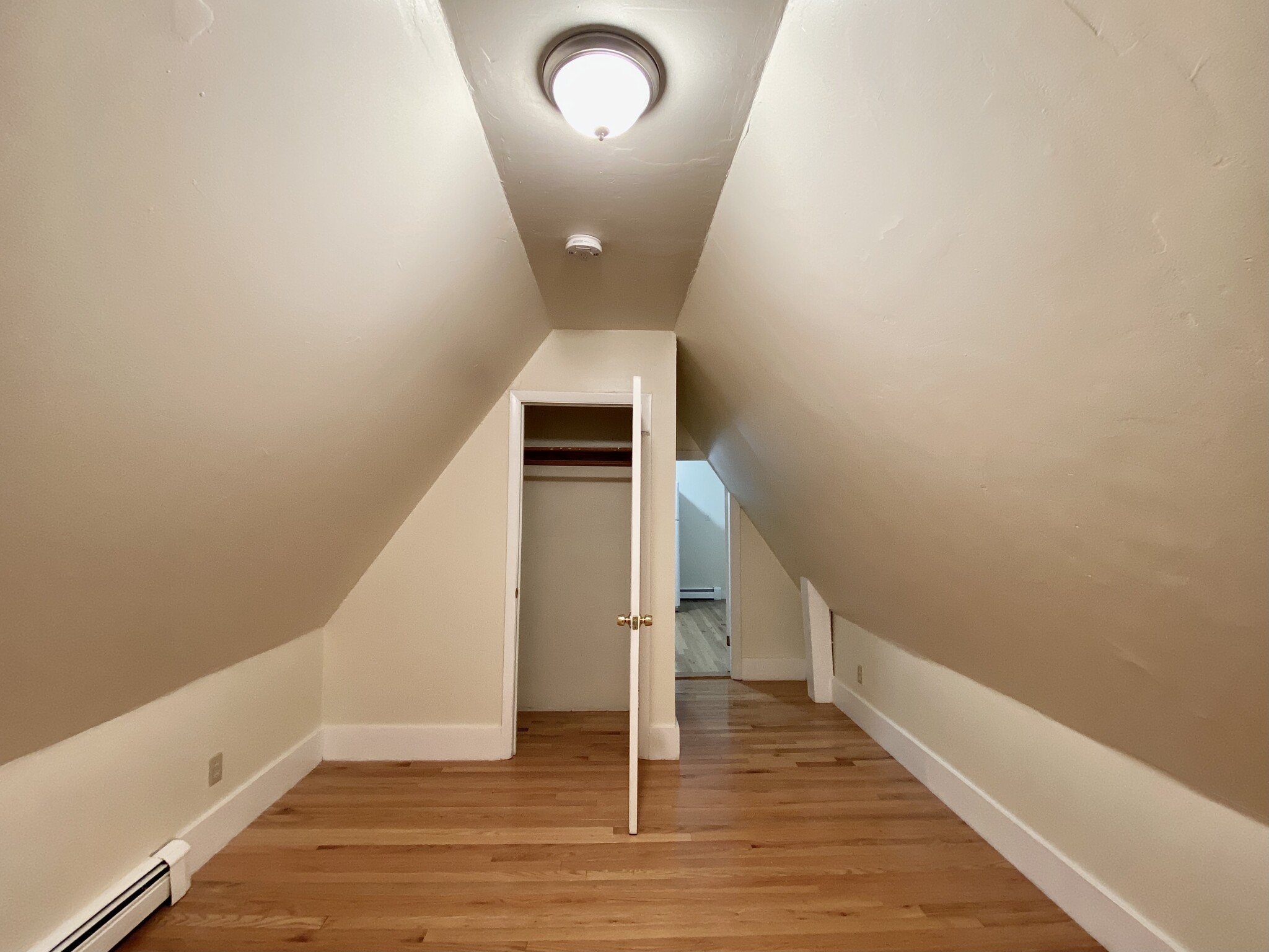 185 Beacon St, Ward Two