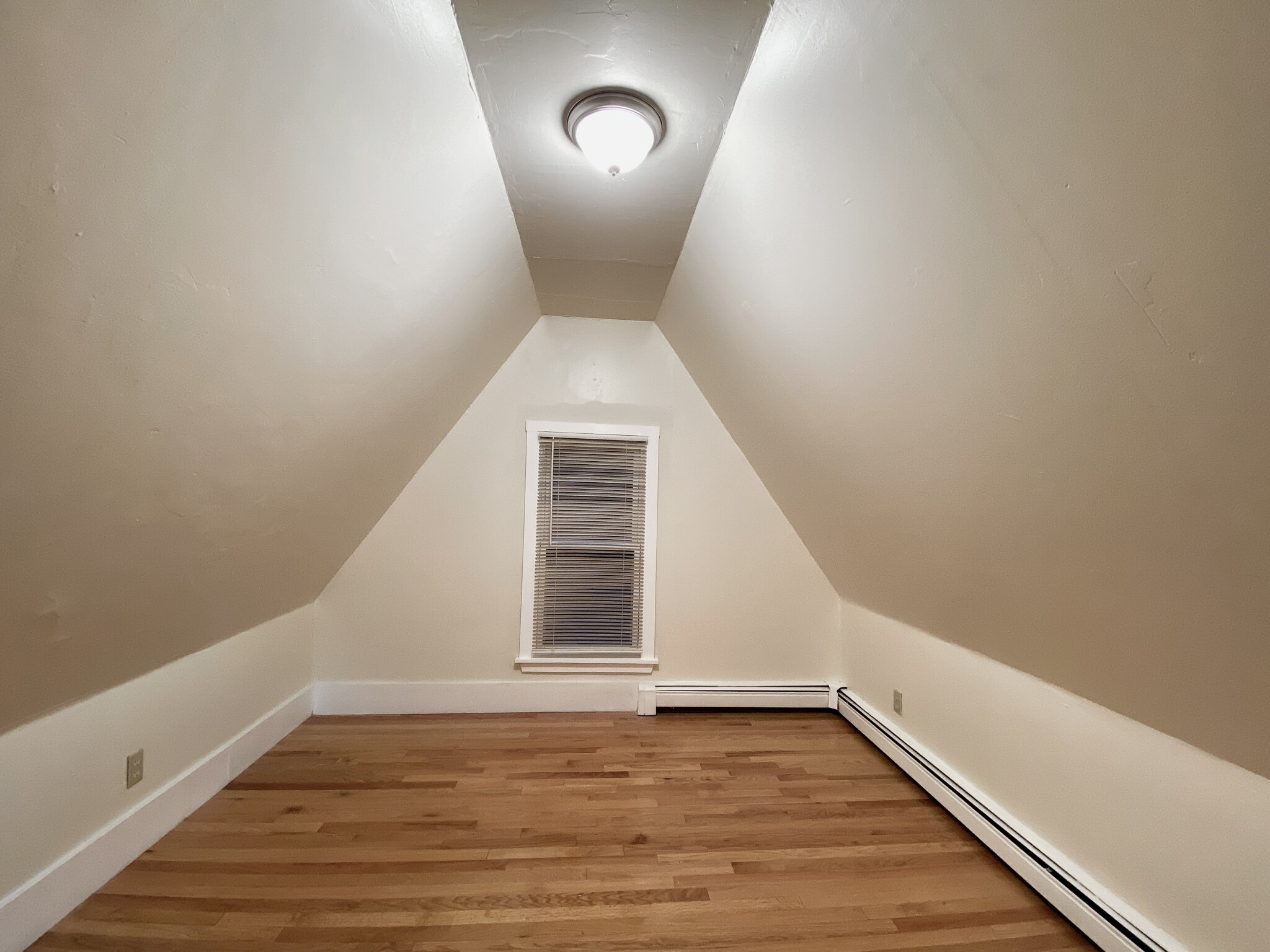 185 Beacon St, Ward Two