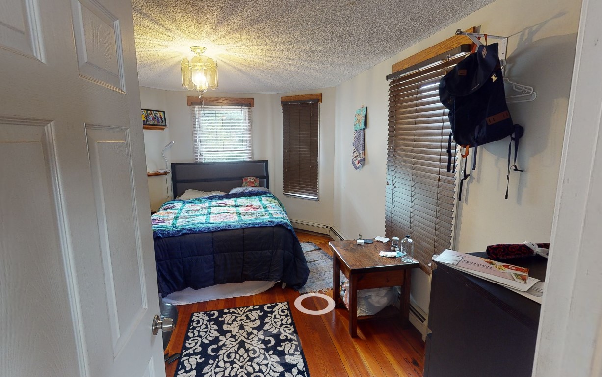 27 Princeton St, South Medford