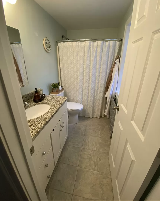 24 Beacon Pl, Ward Two