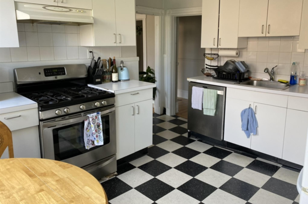 13 Farragut Ave, West Somerville