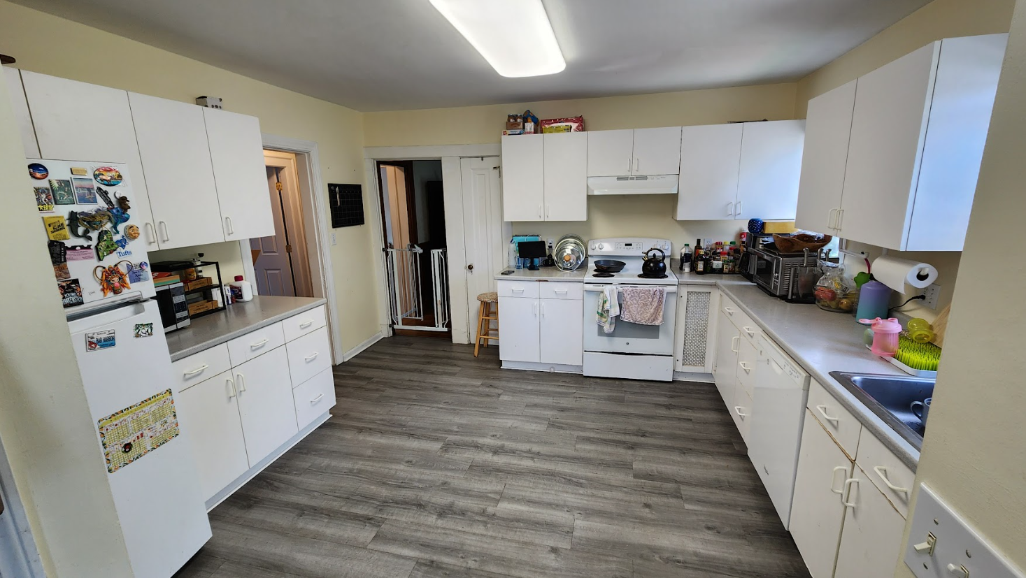 24 Alewife Brook Pkwa, North Cambridge