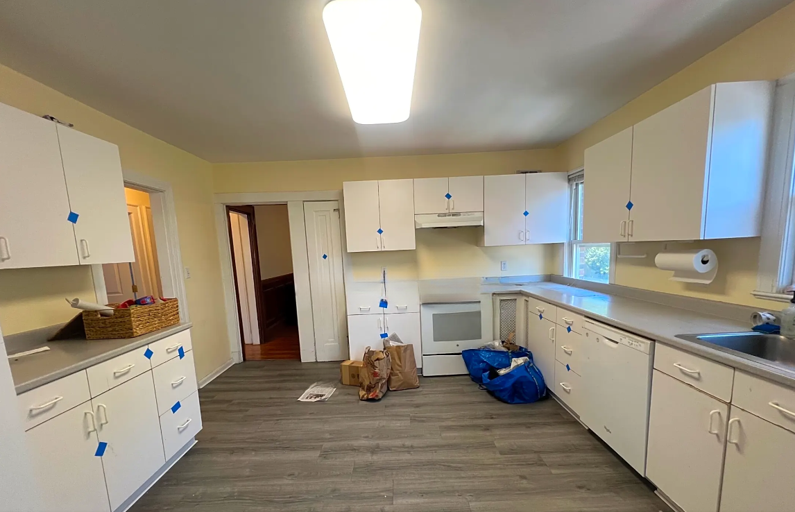 24 Alewife Brook Pkwa, North Cambridge