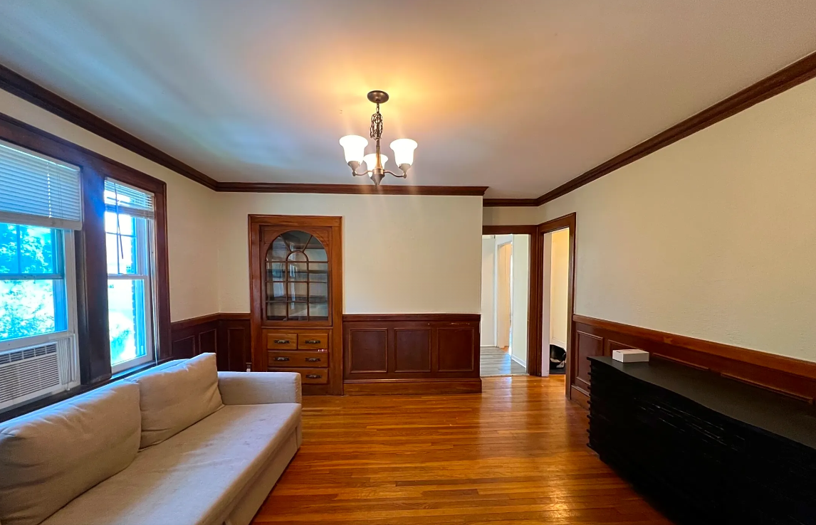 24 Alewife Brook Pkwa, North Cambridge