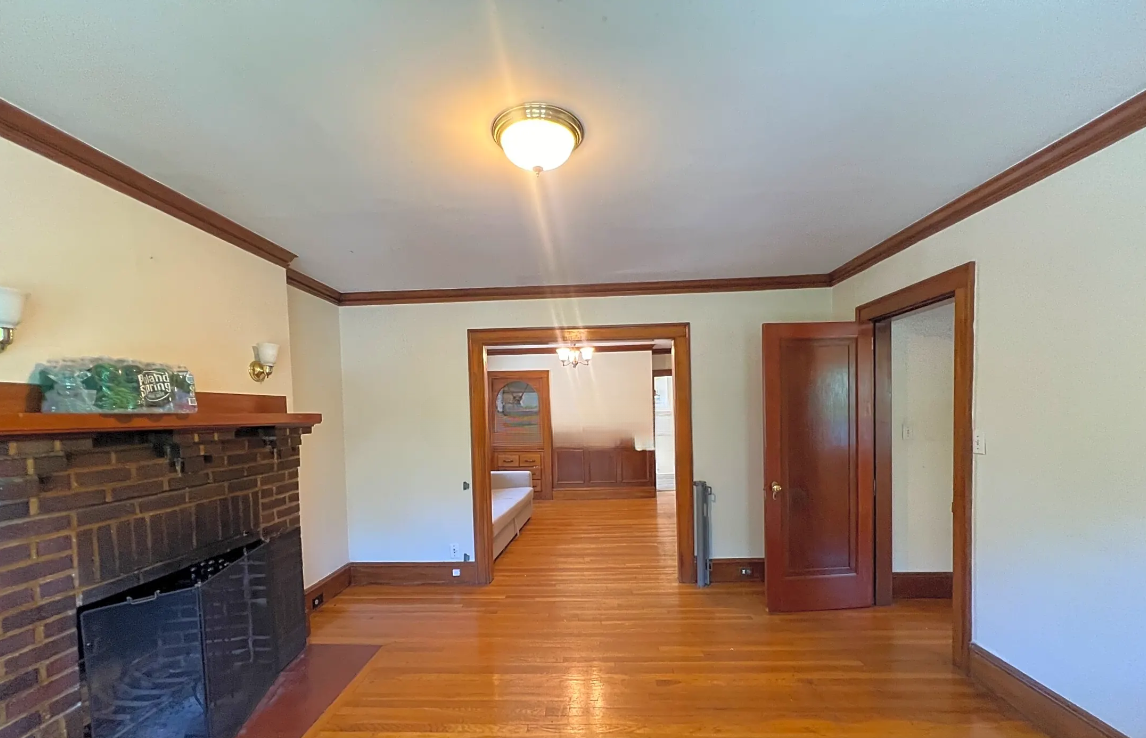 24 Alewife Brook Pkwa, North Cambridge