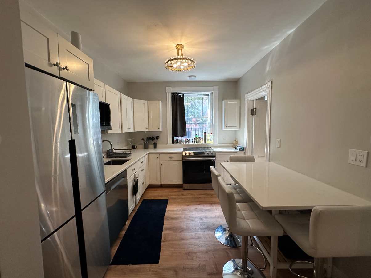 82 Otis St, East Cambridge