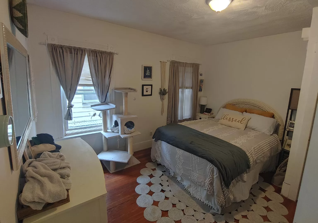 13 Waterhouse St, West Somerville