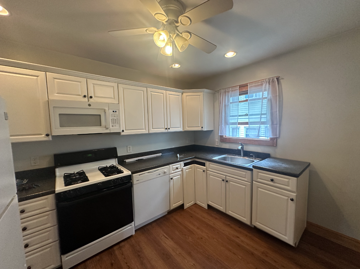 15 Fairfax St, West Somerville