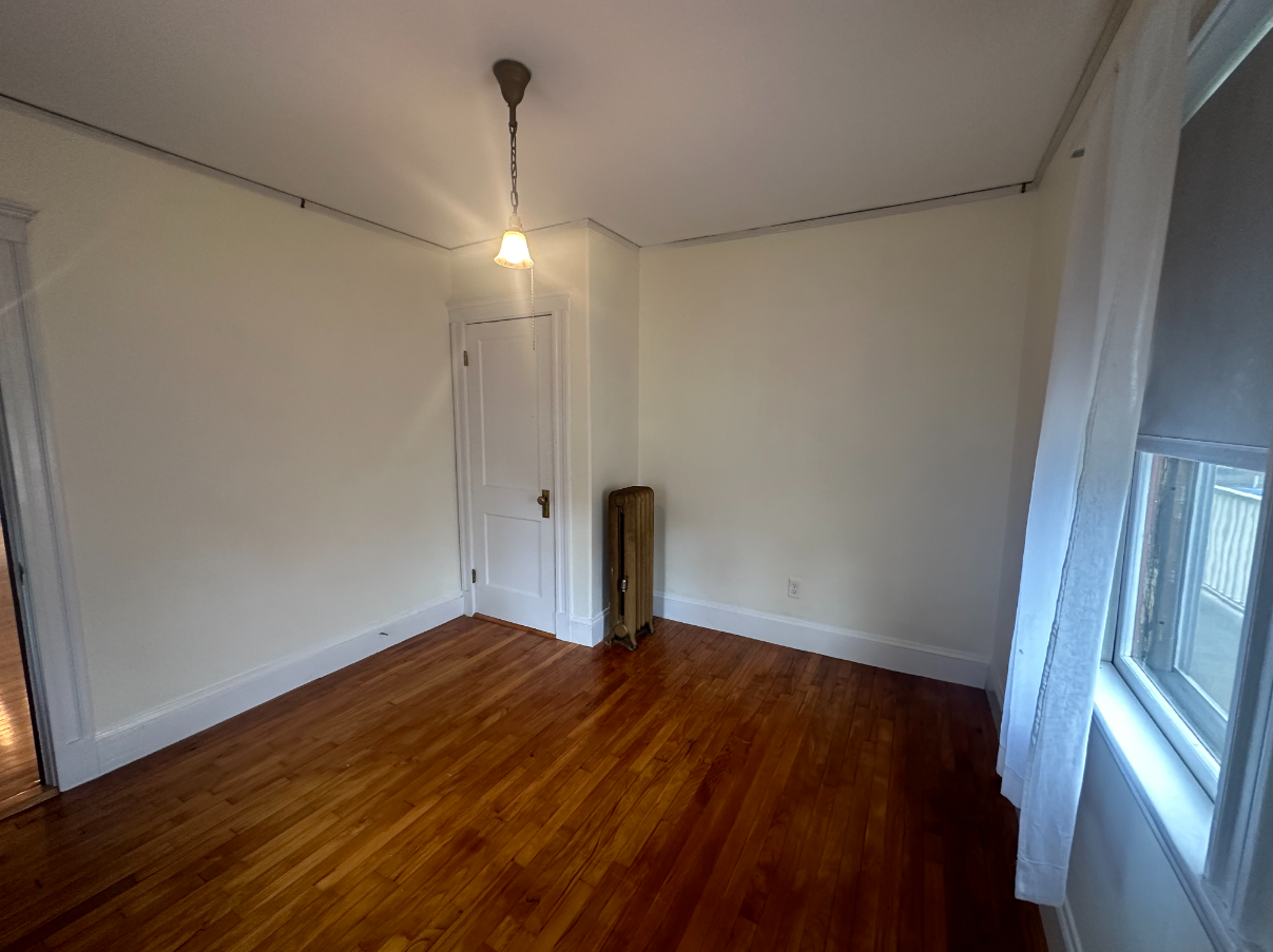 15 Fairfax St, West Somerville