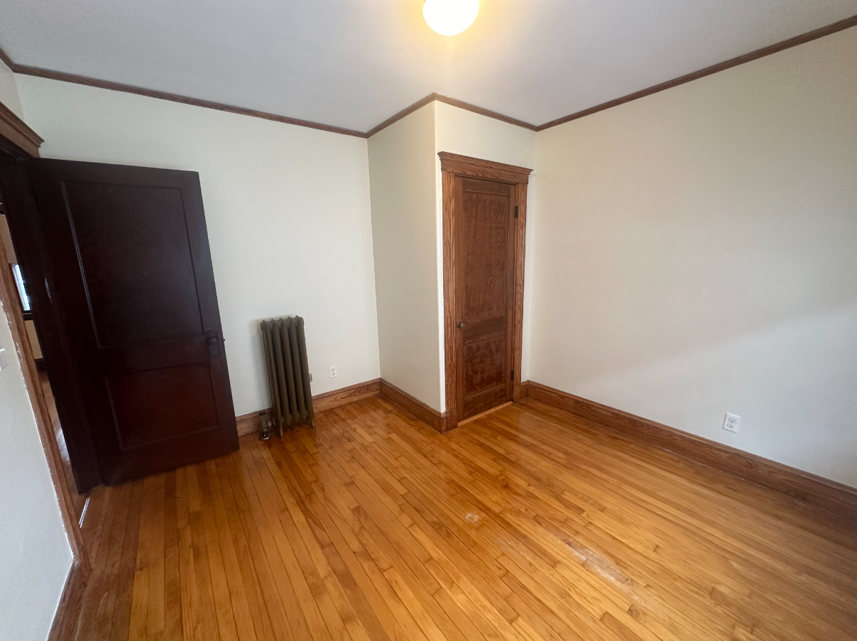 15 Fairfax St, West Somerville