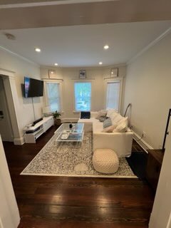 114 Josephine Ave, Powder House Square