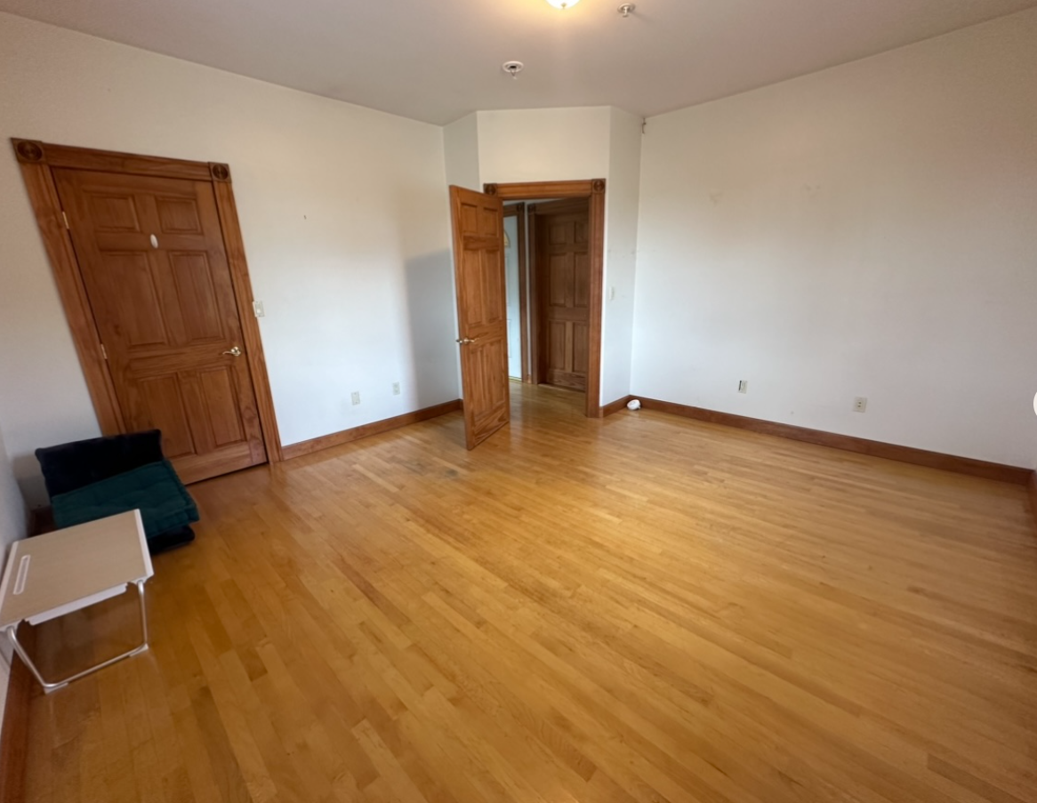 10 Warren St, West Medford