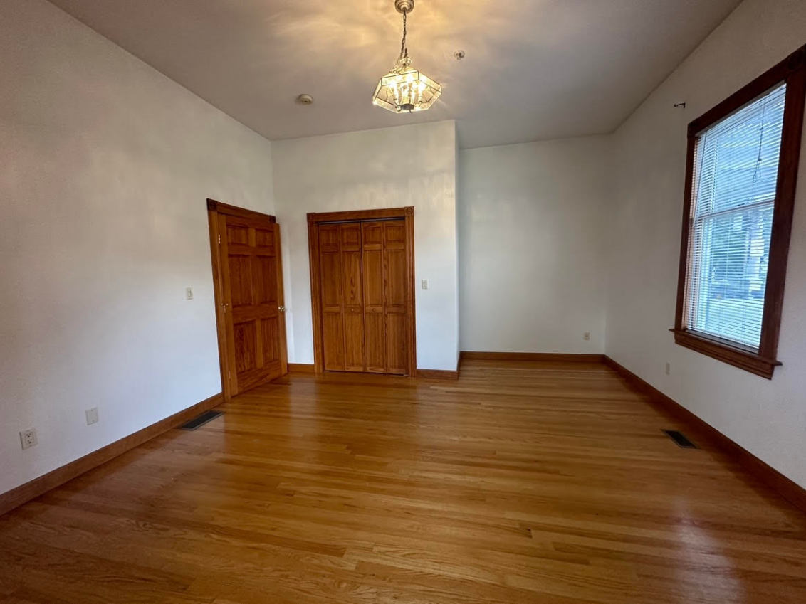 10 Warren St, West Medford