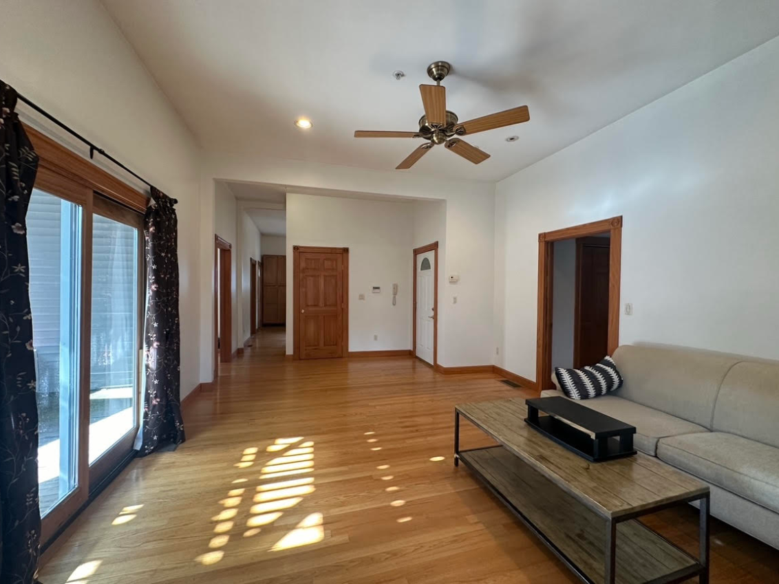 10 Warren St, West Medford