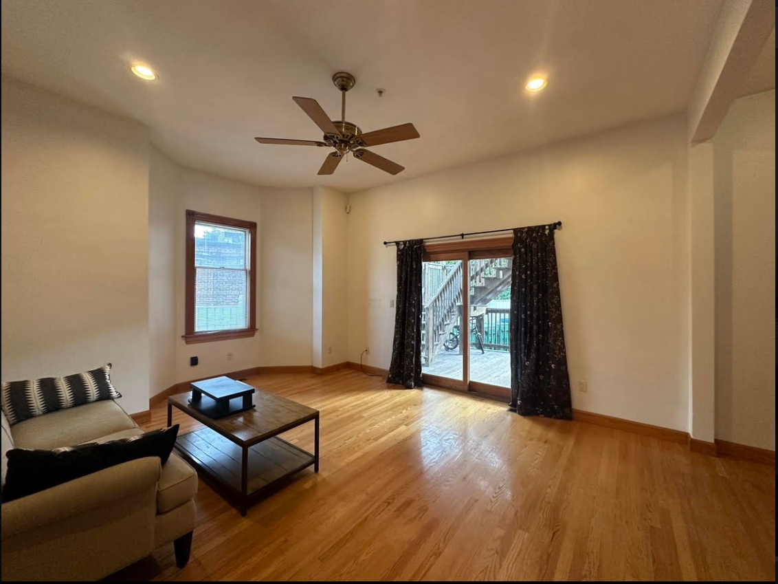 10 Warren St, West Medford