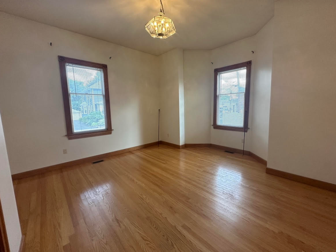 10 Warren St, West Medford