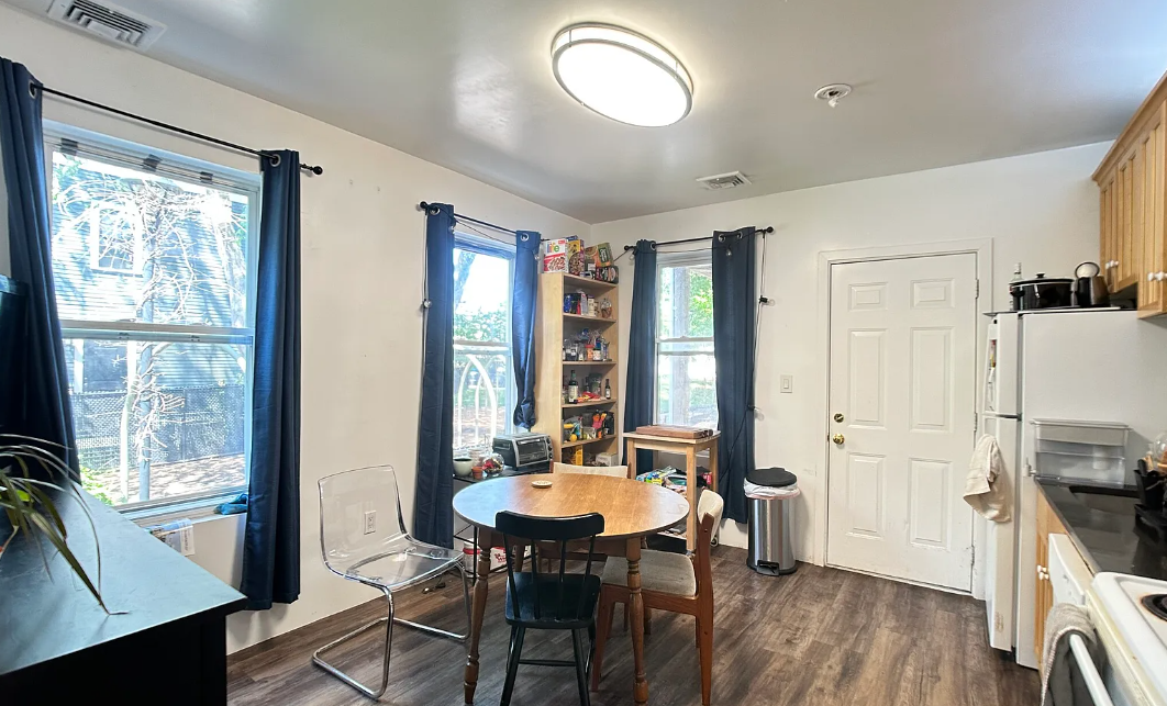 358 Putnam Ave, Cambridgeport