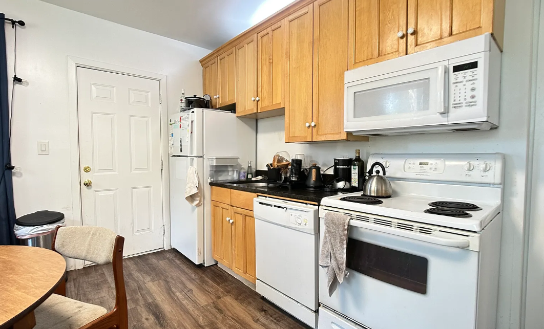 358 Putnam Ave, Cambridgeport