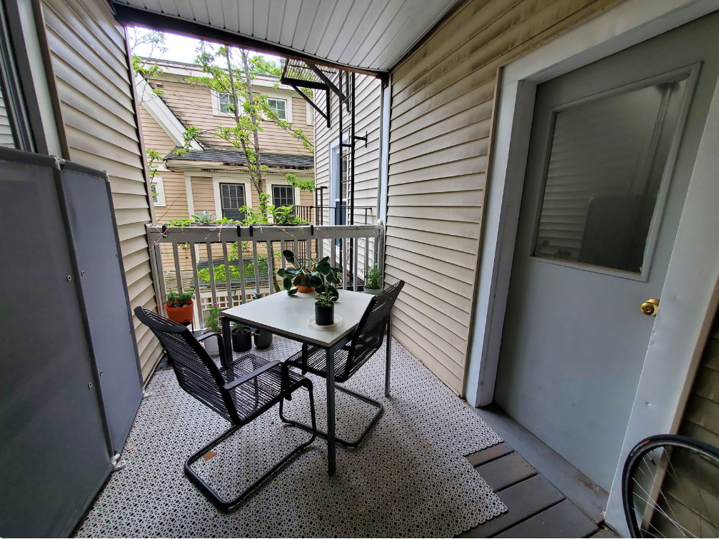 275 Putnam Ave, Riverside