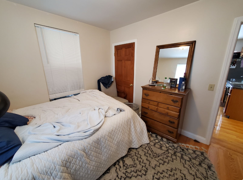 275 Putnam Ave, Riverside