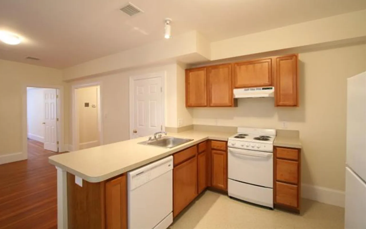 885 Massachusetts Ave, Central Square