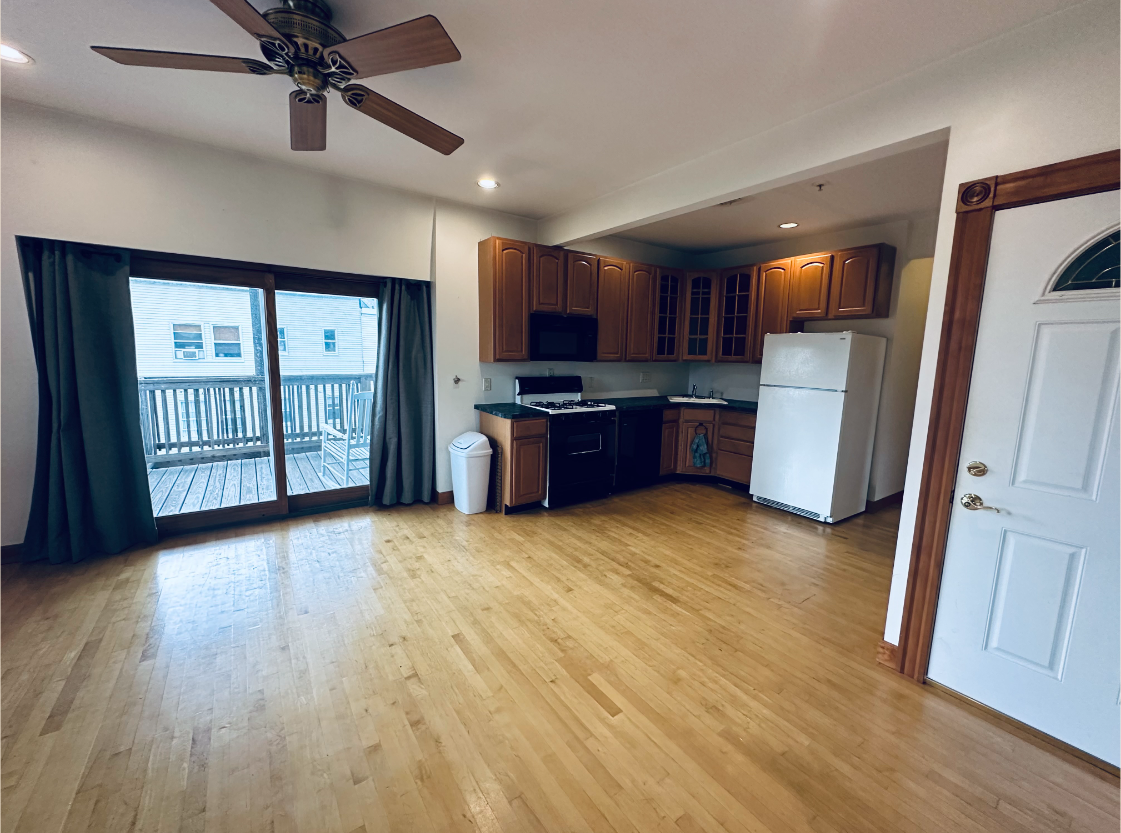 10 Warren St, West Medford