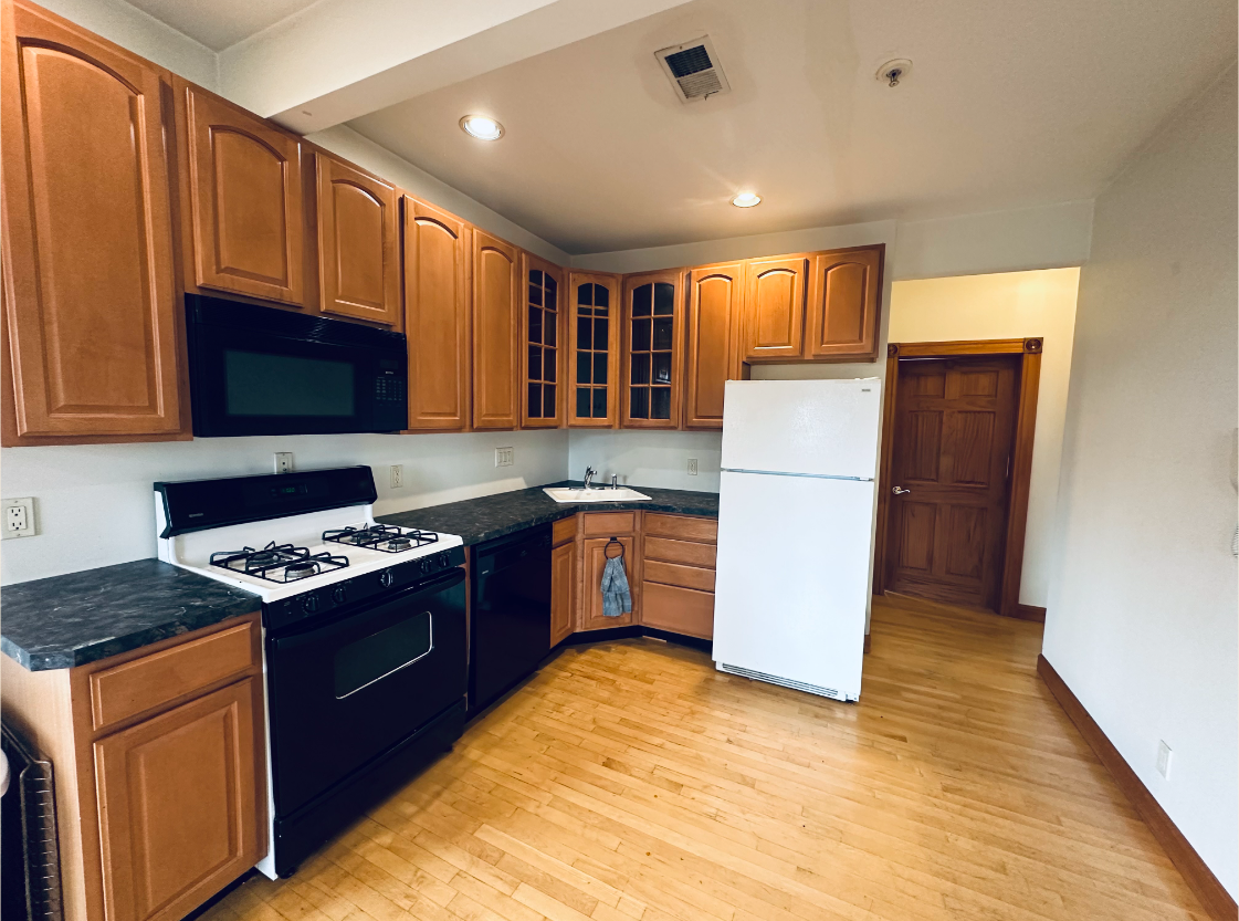 10 Warren St, West Medford